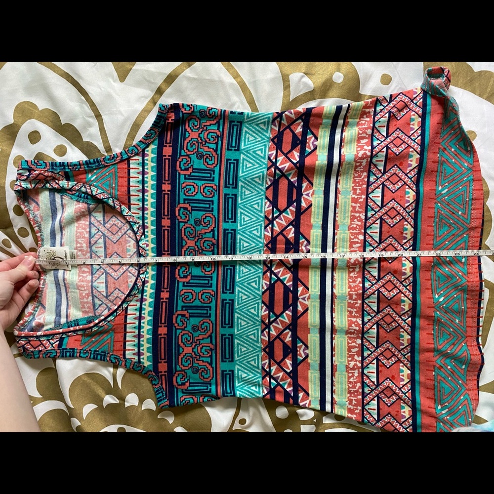 Aztec Print Tank Top - Picture 8 of 11